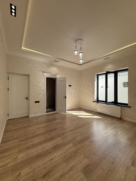 ориентир Абу-Сахий булган 6 хонали евро ховли сотилади! Райцентр