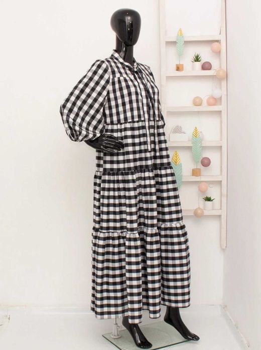 Otto D'Ame дизайнерска дамска рокля в каре черно бяла миди дължина 38