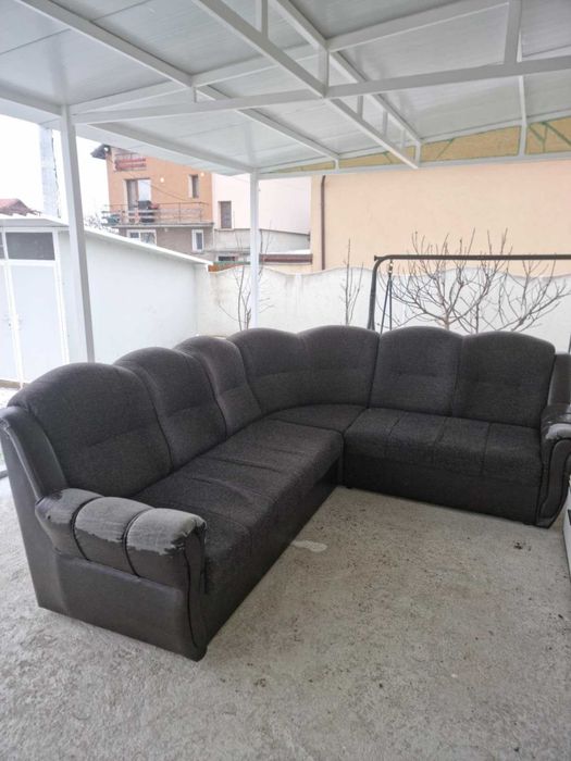 продавам диван с функция сън за хол или трапезария