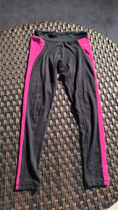 Спортни дрехи - всичко по 5 евро