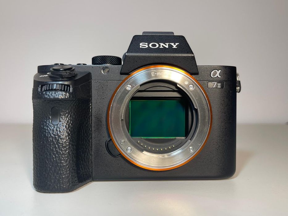 Sony A7 II Full Frame + 50mm F1.8 + 28-70mm + Accesorii