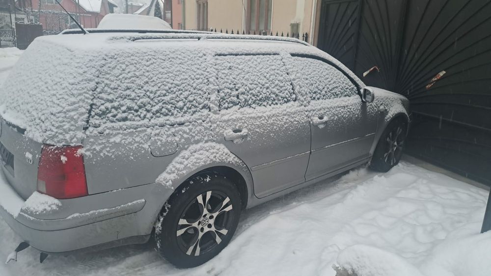 Dezmembrez Wv Golf 4 ,1.9 tdi , din  2006, cod motor AXR