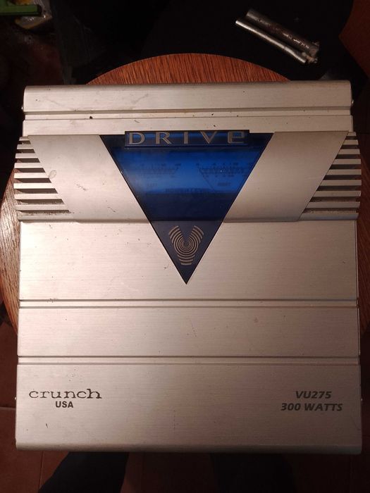 Усилватели три броя