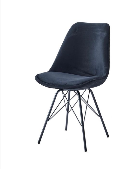 Луксозни столове като Диван