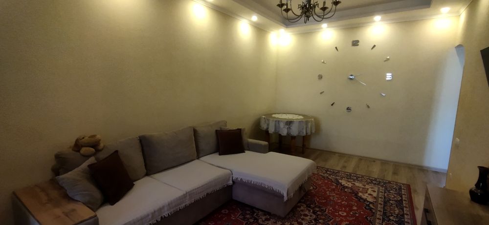 Аренда квартиры. Миробадский рынок.