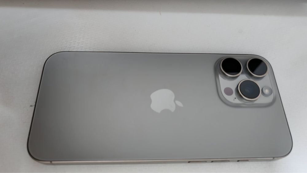 Iphone 16 pro max 256гб