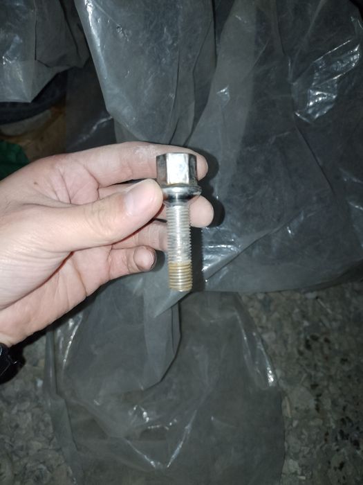 Титанка Р17 с покрышкой