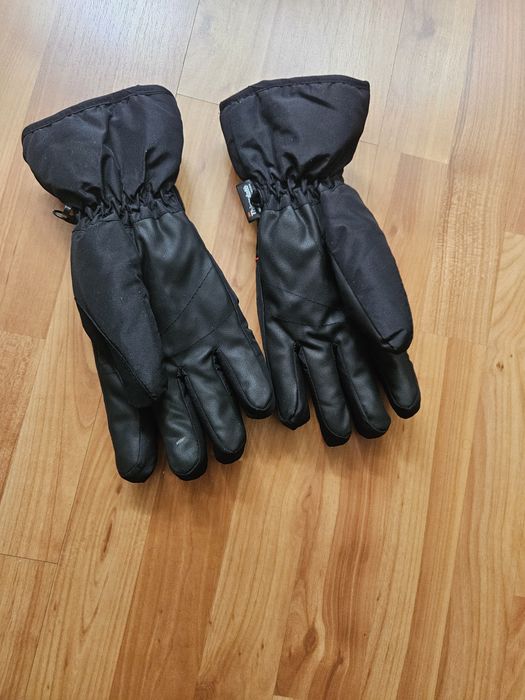 Manusi groase pentru ski