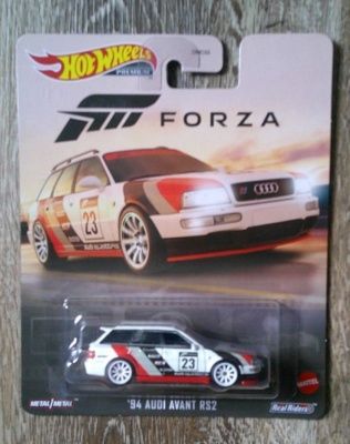Hot Wheels Premium Forza '94 Audi Avant RS2