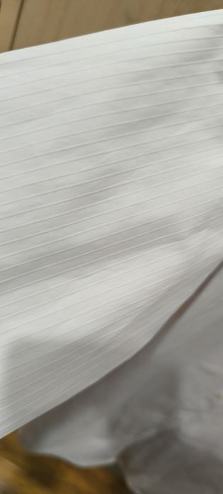 Рубашки школьные на мальчиков Новые.