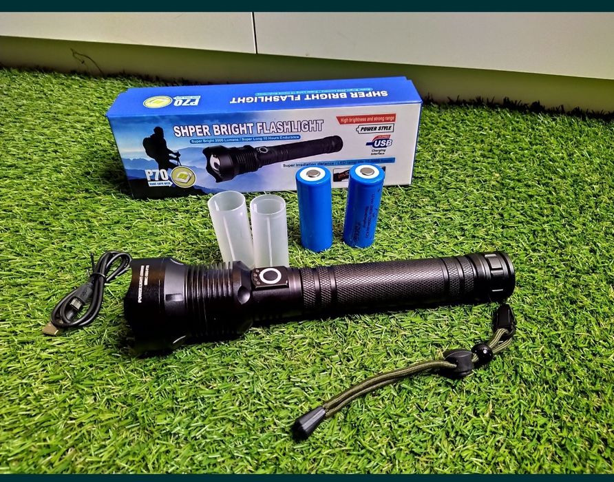 X92-XHP70.2 Lanterna profesionala , 100% metal led multicore - quadcor