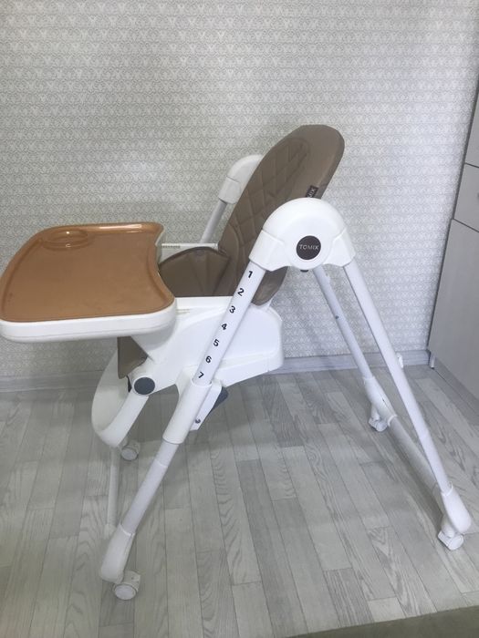 Стул для кормление