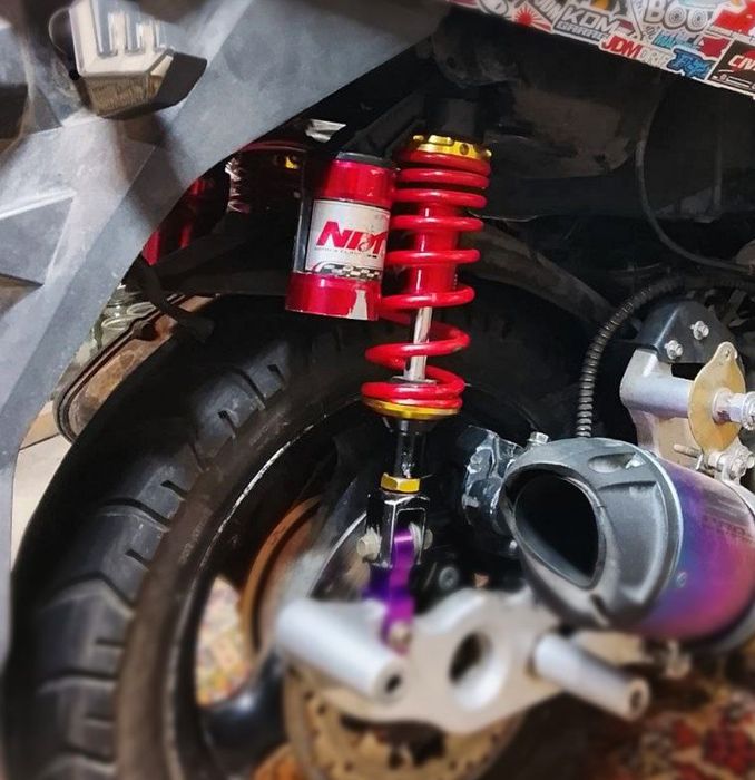 Продам амортизаторы