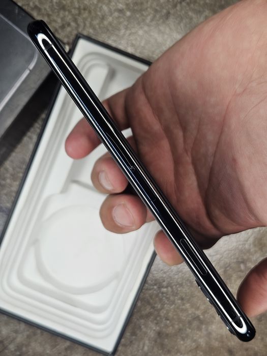 iPhone 11 Pro Max karobka dakument