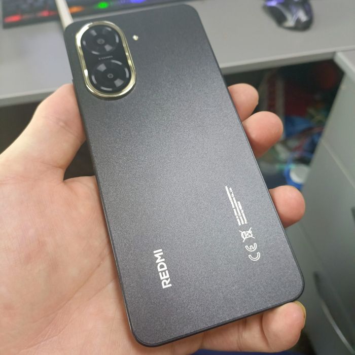 Продам телефон Редми А5