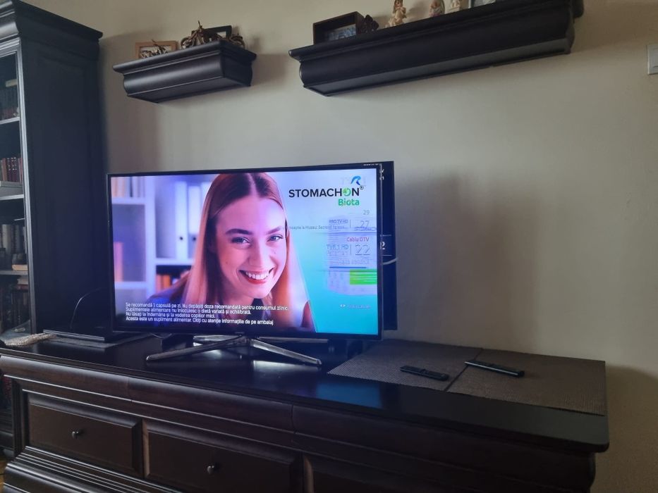 Televizor Samsung smart 108cm