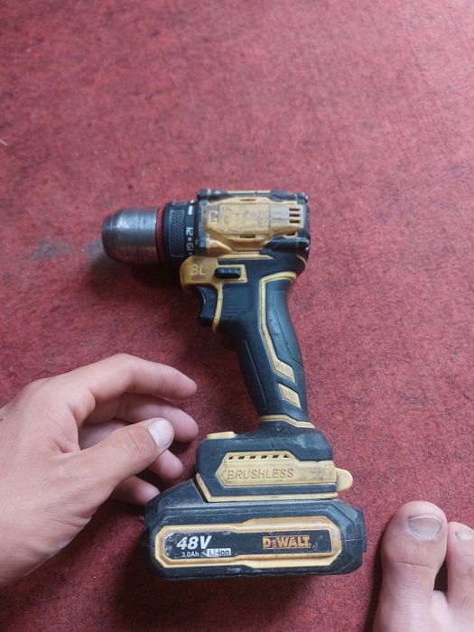 Shurpovyor de walt