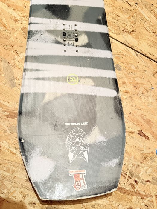 Placa snowboard Ride Twinpig 154