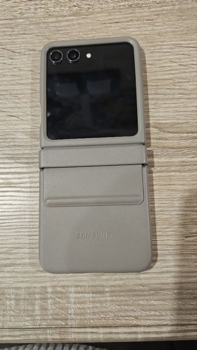 Samsung Z flip 5