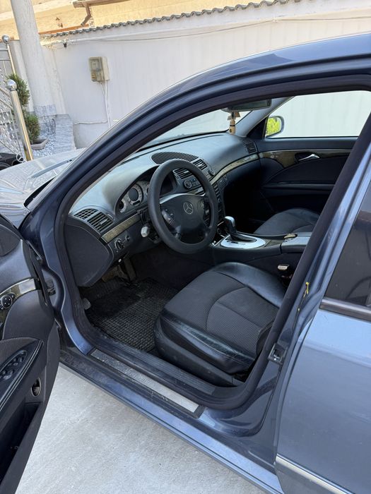 Mercedes Eclass e320 benzina