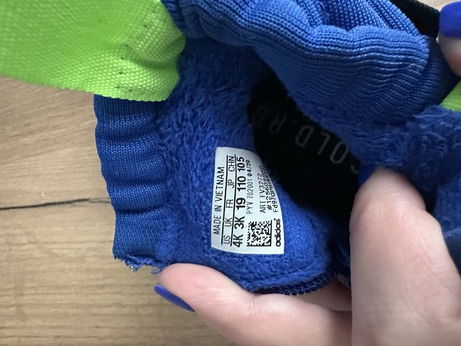 Продам детские сапожки-ботиночки