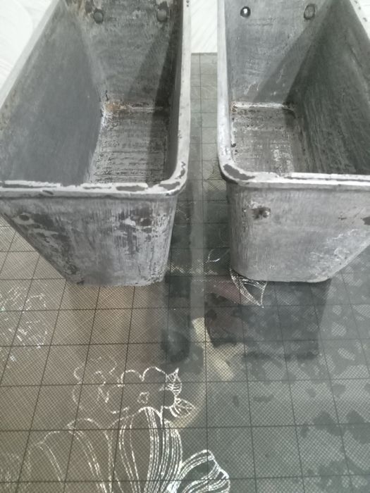 Продам две формы  для хлеба