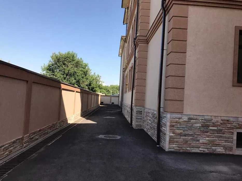 ПРОДАЁТСЯ 4 ком. квартира 156м2. ЕВРО ремонт. 4/2/3 (Green Apple)