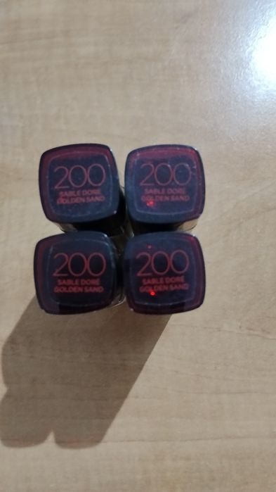 Fond de ten L'Oreal 24h