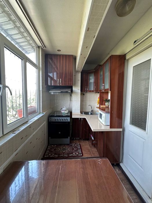 Аренда 2 хона 3 хона қилинган квартира Ганга кафе Флория срочно ижара