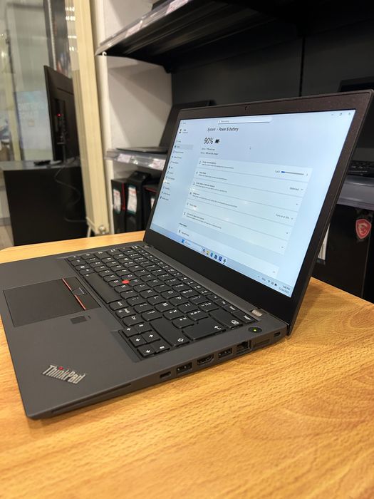 Като нов! Лаптоп Lenovo T470s i7/24GB/512GB с 3 мес. гаранция!