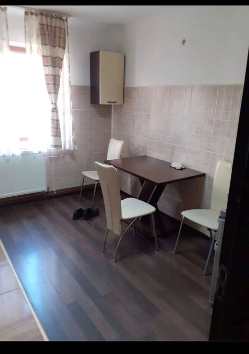 Dau in chirie apartament cu 2 dormitoare