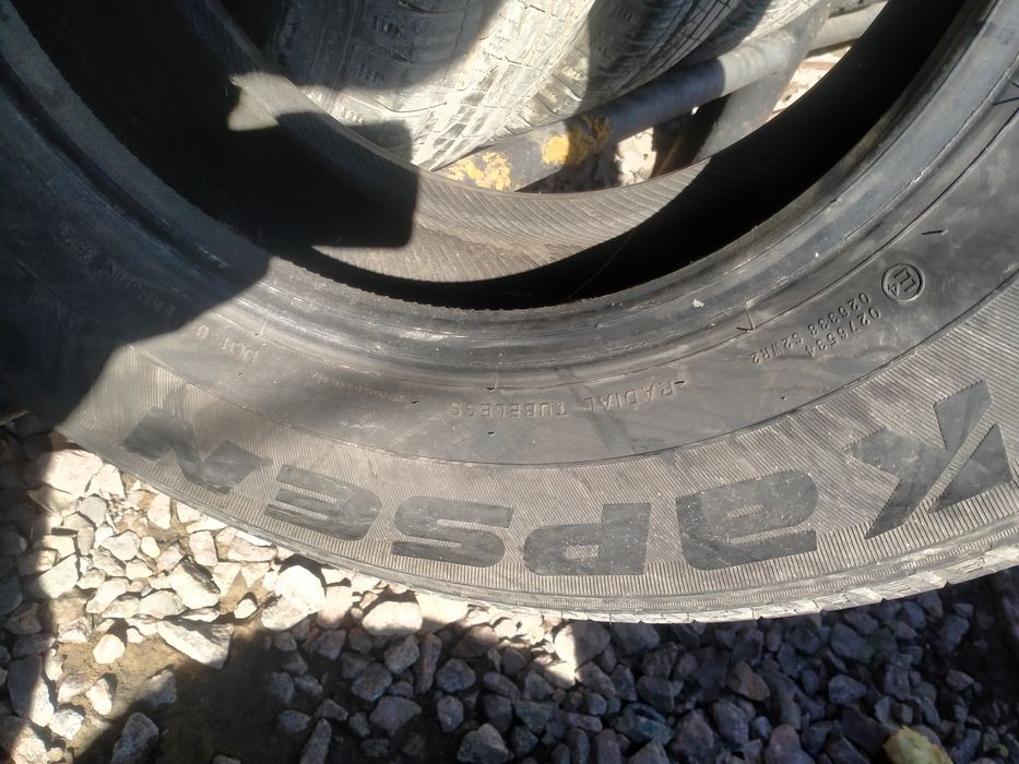 Продам резину 235/75/15