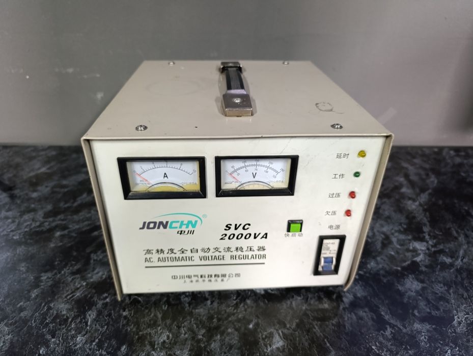 Стабилизатор напряжения JONCHN 2 кВт