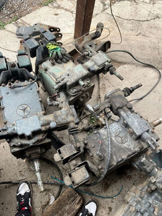 Мерседес 609/709/809/814 КПП с европы