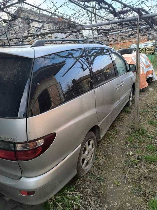 Toyota Previa 2.0 D4D На части лети джанти 15