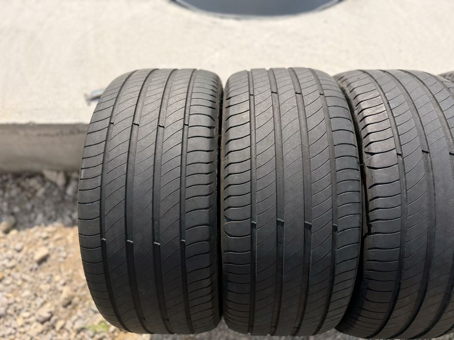 Летни гуми 235/40/18 ДОТ:21 MICHELIN