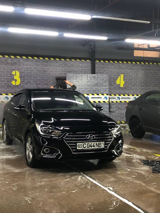 Hyundai Accent 2019/20 1 qol 5+