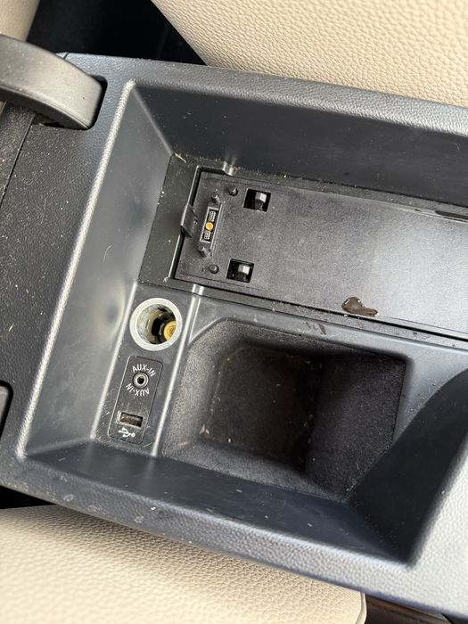 Navigatie CIC bmw e90 e91 Sistem harman kardon bmw e90 e91 combox