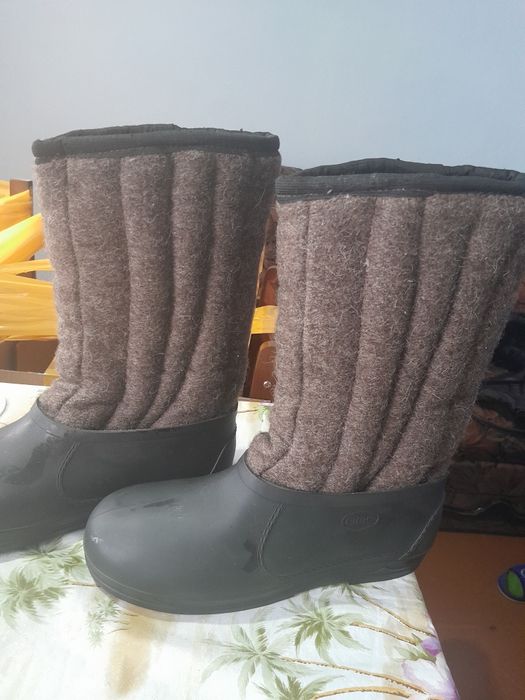 Бурки шитые валенки с резиновыми галошами