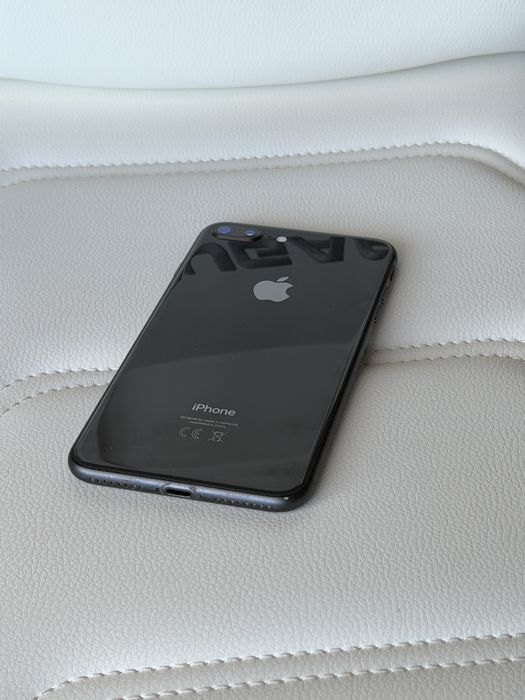 Iphone 8 plus 64gb black