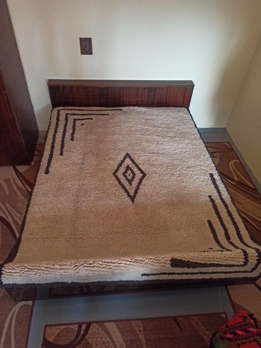 Ръчно тъкани автентични китеници