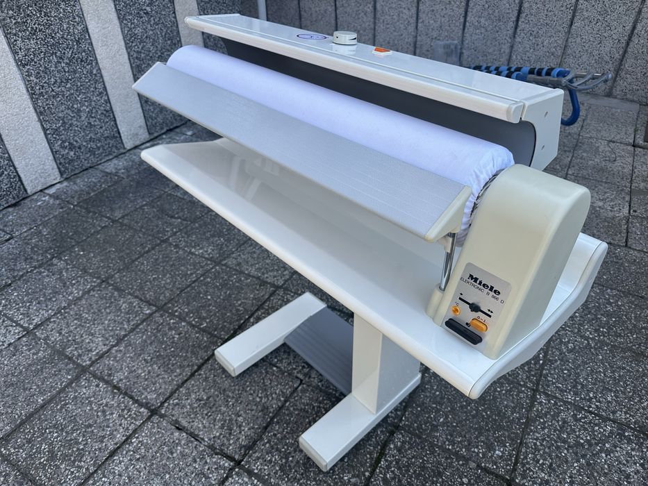 Гладачна машина-каландър Миеле/Miele
