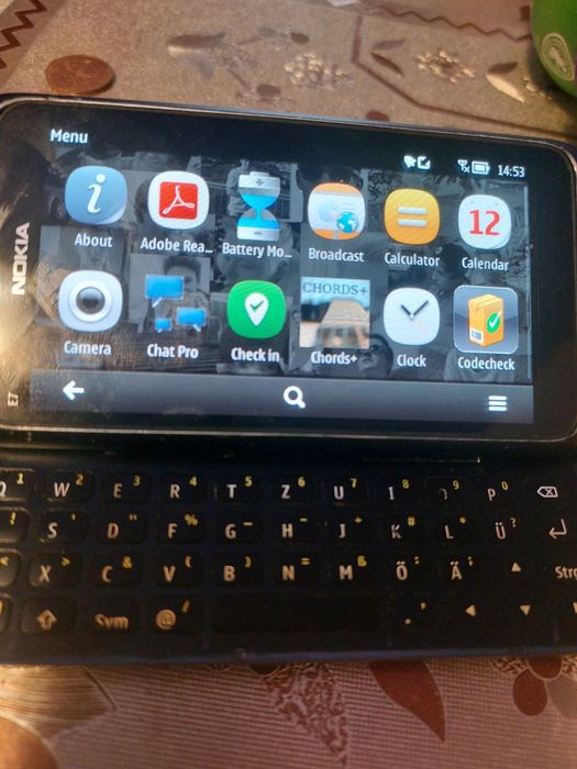 Vand nokia  E 7  functionabil