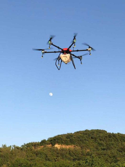 земеделски селскостопански агро дрон UAV 22 литра