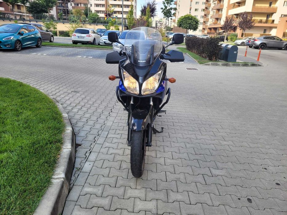Suzuki V-Strom 650