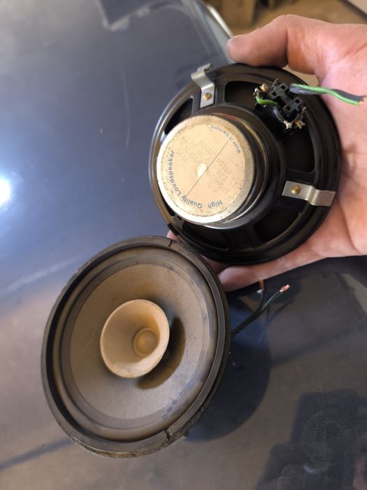 Колонки до дешевке отдам