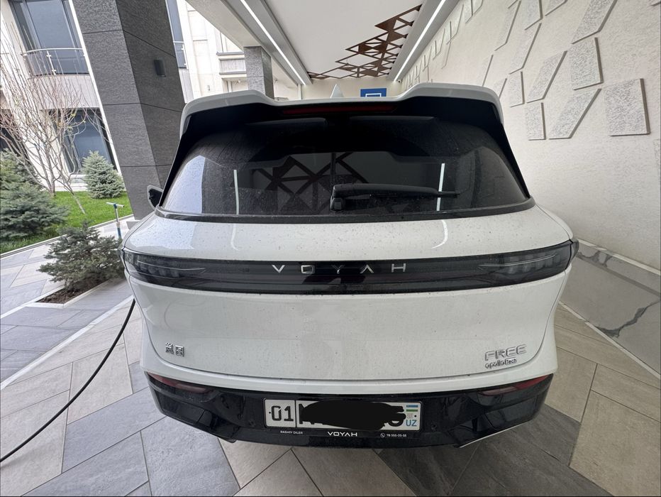 Voyah Free Apollo Tech gibrid