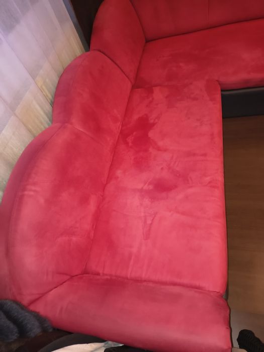 Vand canapea extensibilă in stare foarte buna