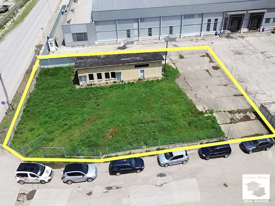 145327 Парцел с промишлена сграда за продажба, в индустриалната зона на гр. Полски Тръмбеш