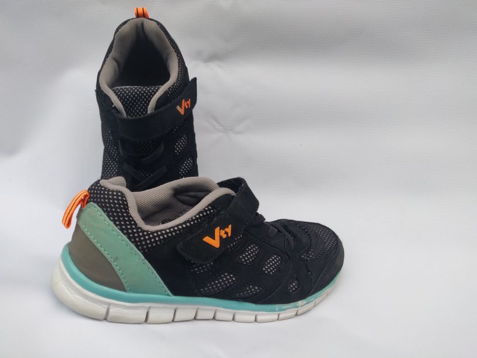 Pantofi sport Vty